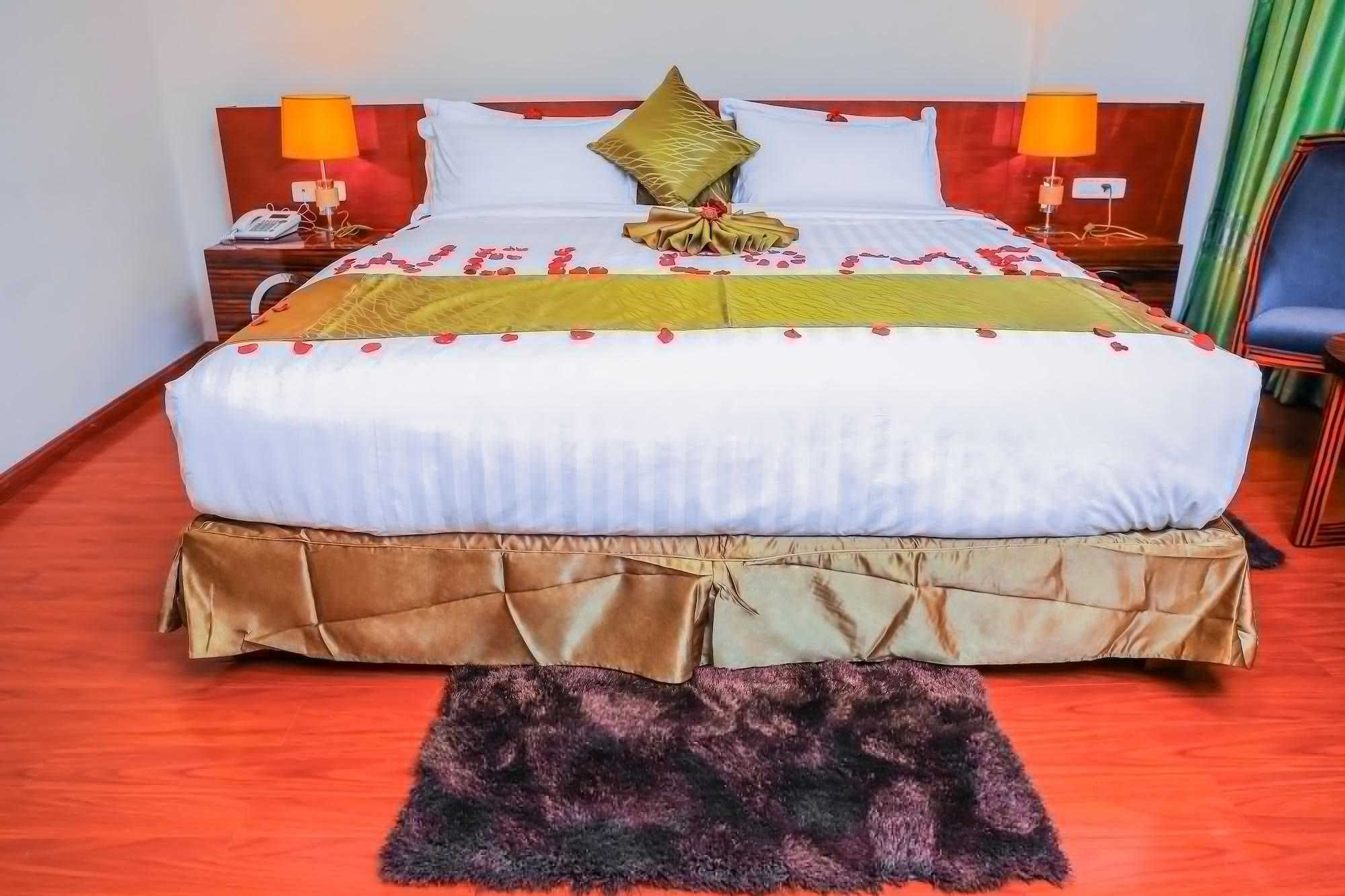 Denver Boutique Hotel Addis Ababa Dış mekan fotoğraf