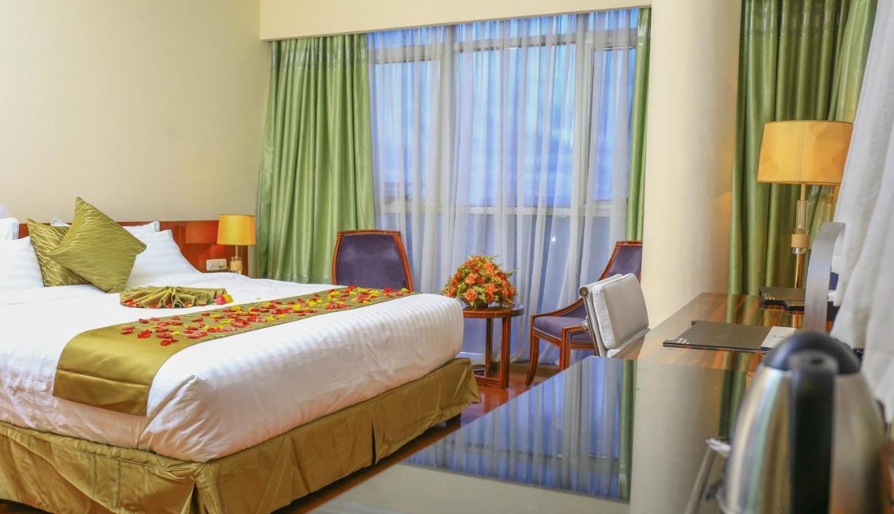 Denver Boutique Hotel Addis Ababa Dış mekan fotoğraf